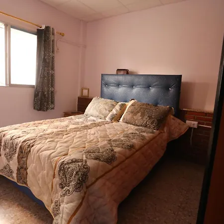 Hostel Penssion Dali Αλικάντε