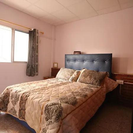 Hostel Penssion Dali Αλικάντε