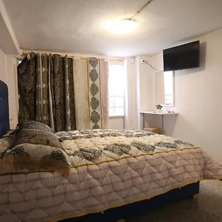 Penssion Dali Hostel Αλικάντε
