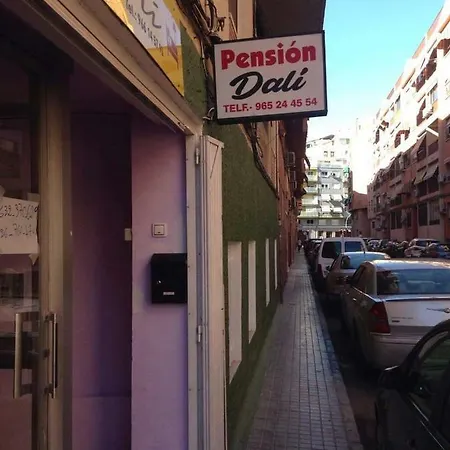 Penssion Dali Αλικάντε