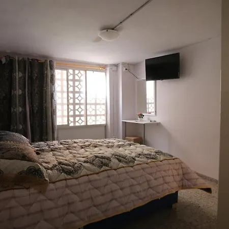 Penssion Dali Hostel *